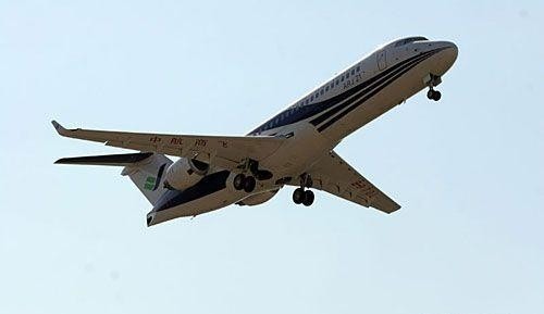 图18 ARJ21-700支线客机（2008年首飞）